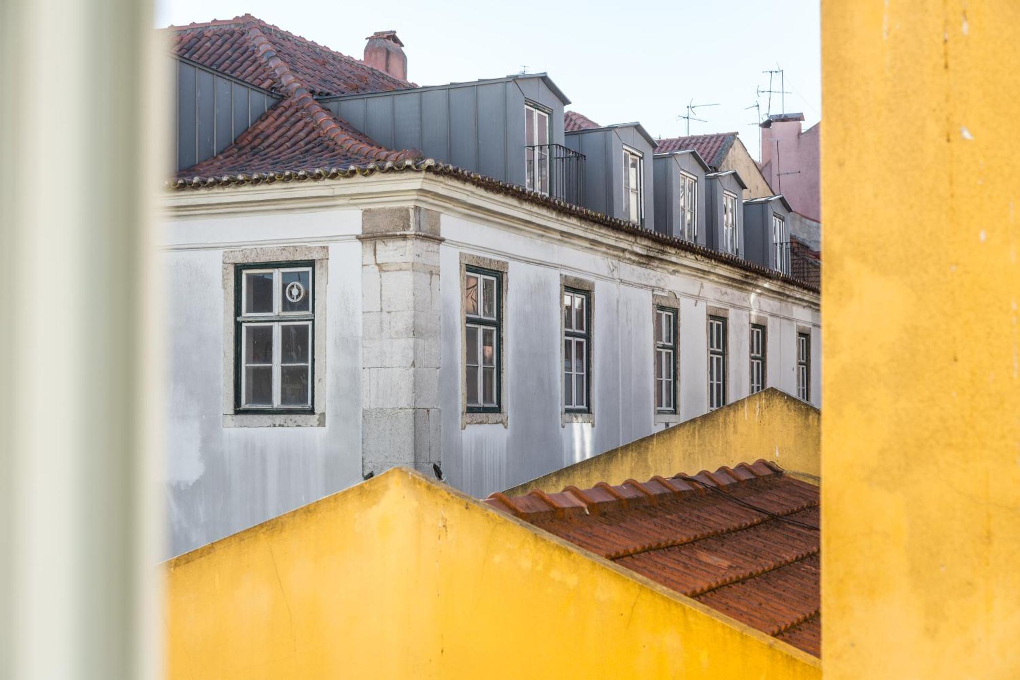 Soalheiro No Bairro Alto / Chiado Lisbon